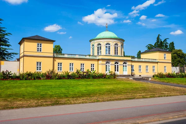 Ancien bâtiment de bibliothèque à Hanovre — Photo