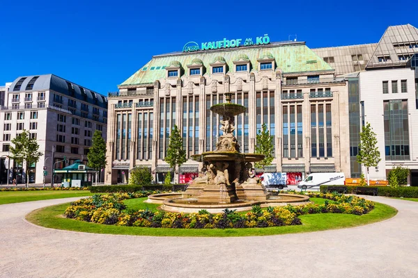 Kaufhof shopping mall in Dusseldorf — Stock Photo, Image