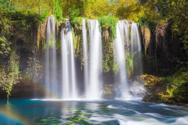 Duden parque cachoeira em Antalya — Fotografia de Stock