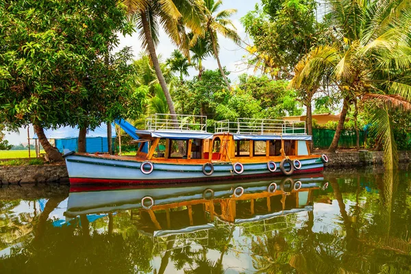 Barca in Alappuzha backwaters, Kerala — Foto Stock