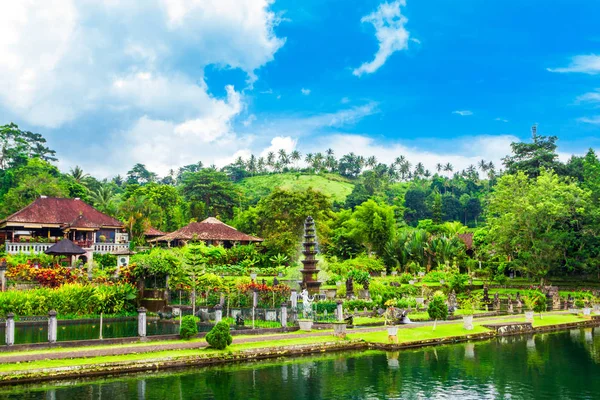 Tirta Gangga vattenpark, Bali — Stockfoto