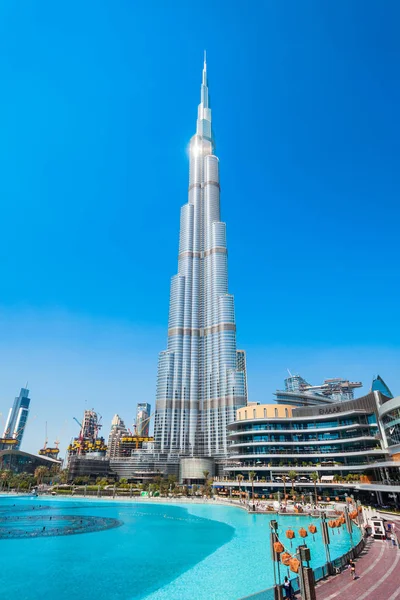 Torre de Burj Khalifa em Dubai — Fotografia de Stock