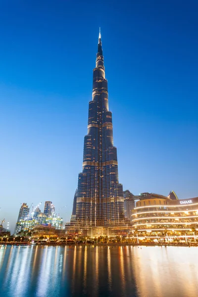 Torre de Burj Khalifa em Dubai — Fotografia de Stock