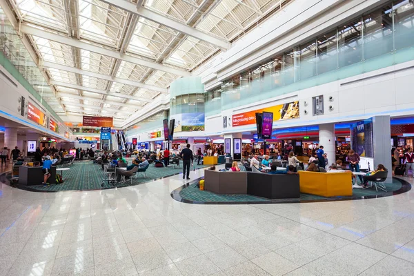 Dubai International Airport Interior, Egyesült Arab Emírségek — Stock Fotó