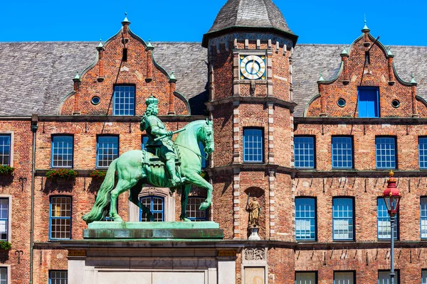 Ayuntamiento de Rathaus, Düsseldorf — Foto de Stock