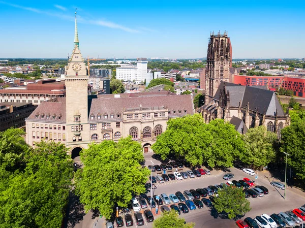 Linha do horizonte da cidade de Duisburg na Alemanha — Fotografia de Stock