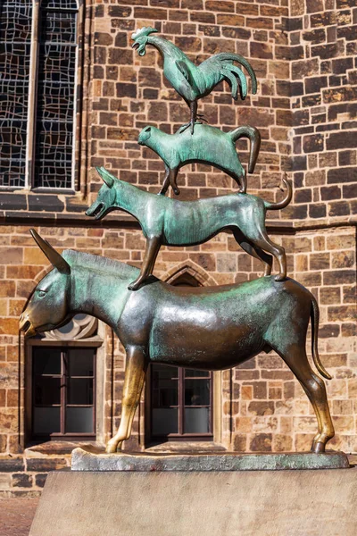 Bremen Town muzikanten standbeeld, Duitsland — Stockfoto