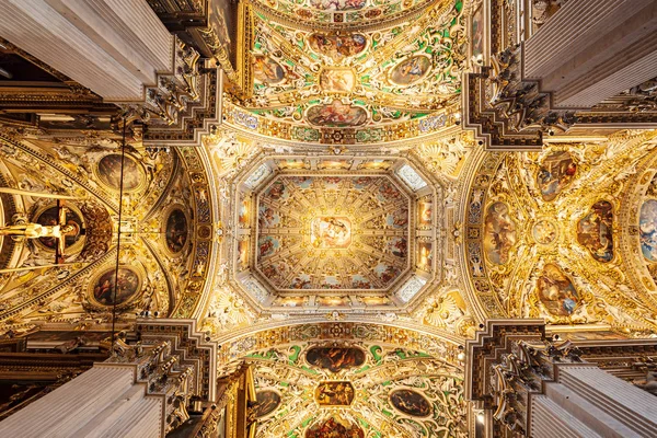 Santa Maria Maggiore Basilica interior — Stock Photo, Image