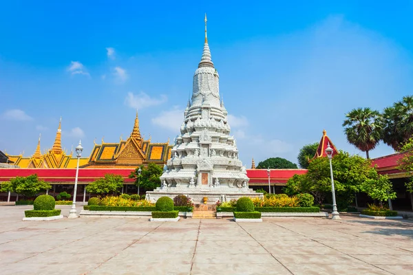 Королевская ступа в Пномпене — стоковое фото