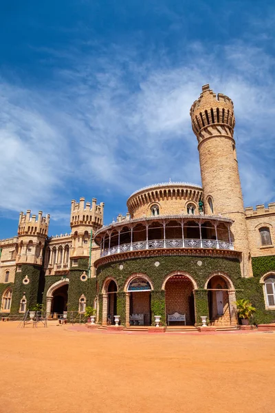 Palacio de Bangalore en Bangalore, India — Foto de Stock