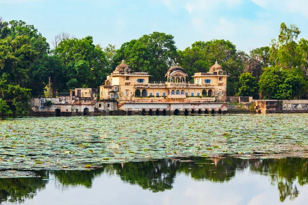 Sukh Mahal Een Paleis Aan Het Meer Jet Sagar Indiase — Stockfoto