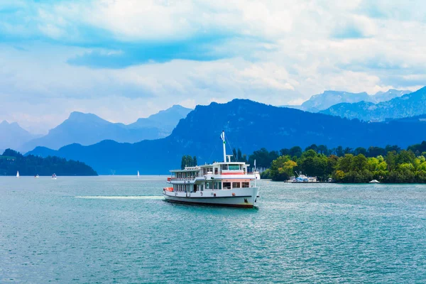 Tourist Cruise Boat Lucerne Lake Lucerne Luzern City Central Switzerland — Stock Photo, Image