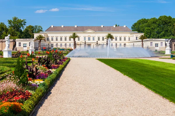 ヘレンハウゼン宮殿ハノーバー市 ドイツのオクトーバーフェストに位置し — ストック写真