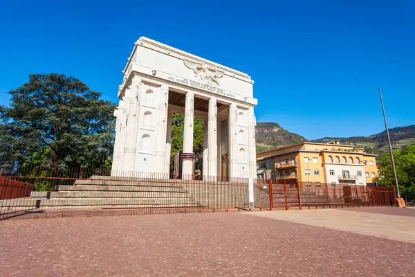 Victory Monument Piazza Della Vittoria Square Bolzano City South Tyrol — Stock Photo, Image