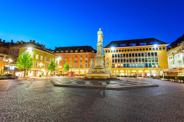 Waltherplatz Piazza Walther Von Der Vogelweide Plaza Principal Ciudad Bolzano — Foto de Stock