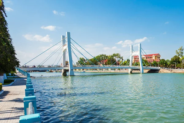 Cau Hong Phong Most Vodní Věž Phan Thiet Město Poblíž — Stock fotografie