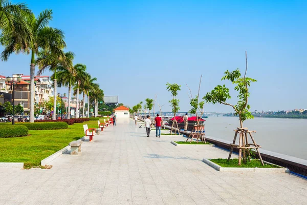 Phnom Penh Cambodia Maart 2018 Promenade Het Riverside Park Phnom — Stockfoto