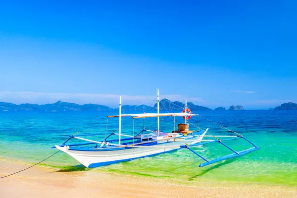 Barco Filipino Tradicional Bangka Banca Provincia Nido Isla Palawan Filipinas — Foto de Stock