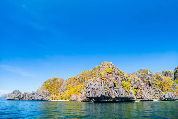 Landscape Beautiful Mountain Cliff Sea Nido Province Palawan Island Philippines — Stock Photo, Image