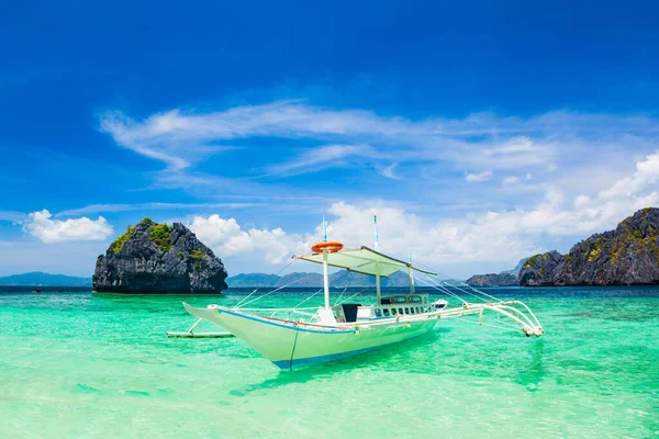 Barco Filipino Tradicional Bangka Banca Provincia Nido Isla Palawan Filipinas — Foto de Stock