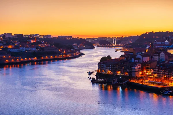 Río Duero Ciudad Oporto Vista Panorámica Aérea Atardecer Oporto Segunda —  Fotos de Stock