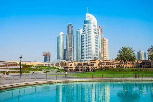 Dubai Emiratos Árabes Unidos Febrero 2019 Paseo Marítimo Cerca Torre — Foto de Stock