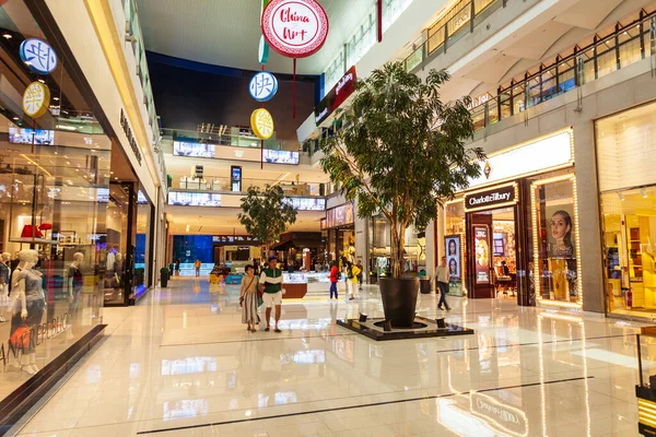 Dubai Emiratos Árabes Unidos Febrero 2019 Interior Del Dubai Mall —  Fotos de Stock