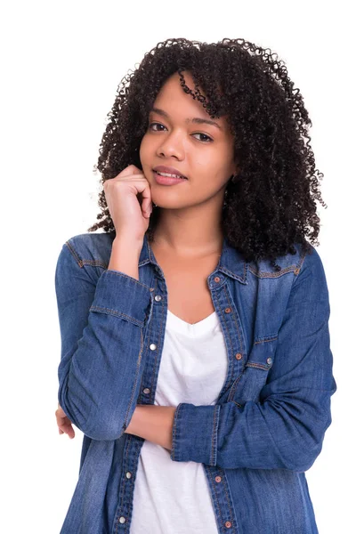 Hermosa Joven Africana Posando Aislada Sobre Blanca —  Fotos de Stock