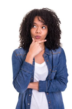 Stüdyo vurdu: genç kadın harika bir fikir sahip