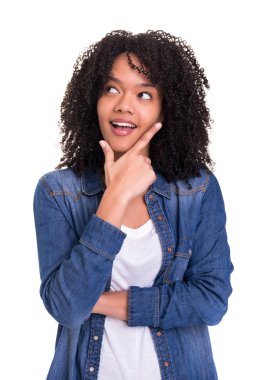 Stüdyo vurdu: genç kadın beyaz arka plan üzerinde izole harika bir fikir sahip