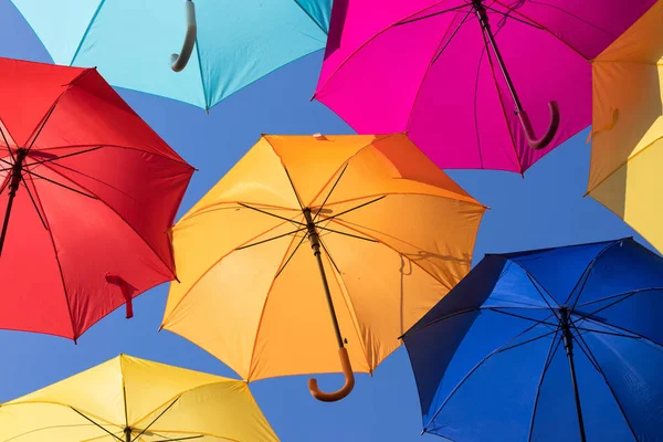 Lotes Guarda Chuvas Colorindo Céu Cidade Agueda Portugal — Fotografia de Stock