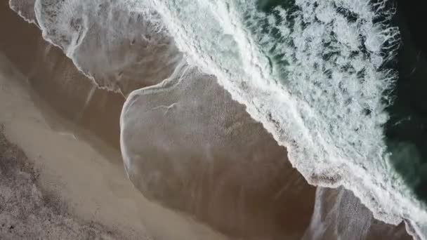 Drone Uitzicht Een Prachtige Portugese Strand — Stockvideo