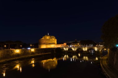 Aziz Angelo Kalesi ve köprü ile Panorama