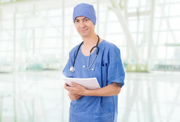 Feliz Médico Masculino Hospital — Fotografia de Stock