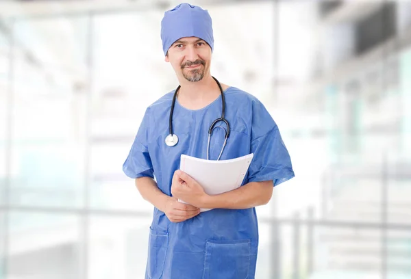 Médico Sorridente Hospital — Fotografia de Stock