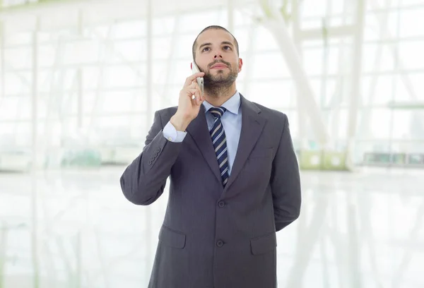 Homem Negócios Feliz Telefone Escritório — Fotografia de Stock