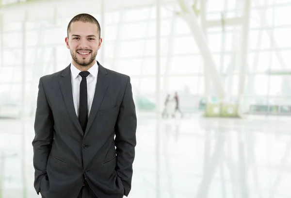 Glücklicher Geschäftsmann Porträt Büro — Stockfoto