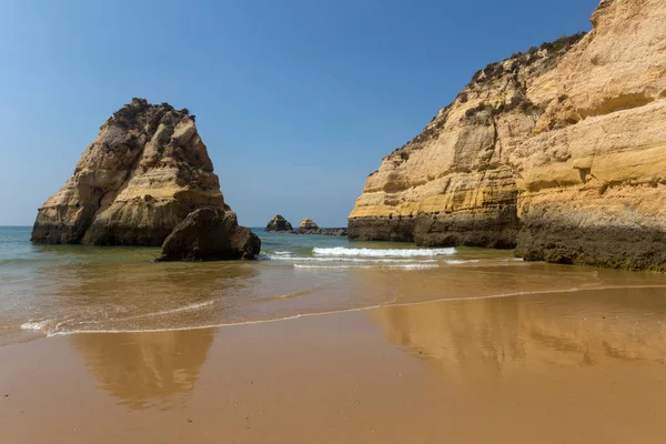 Praia Praia Rocha Algarve Portugal — Fotografia de Stock