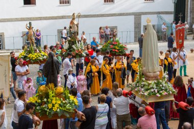 Geleneksel dini geçit Senhora da Abadia Amares, Portekiz