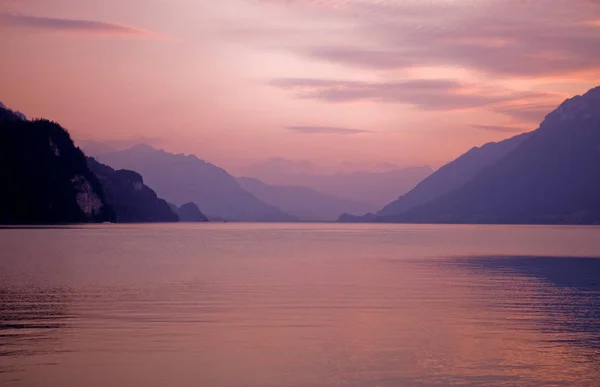 Danau Swiss Saat Matahari Terbenam Brienz Swiss — Stok Foto