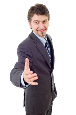 Takım elbiseli işadamı elini sıkmayı teklif ediyor.