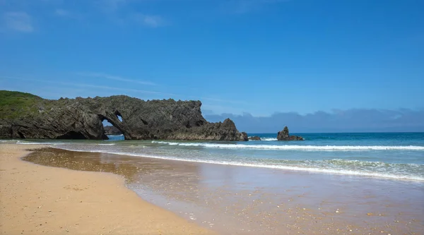 Plaja San Antolin Llanes Asturias Spania — Fotografie, imagine de stoc