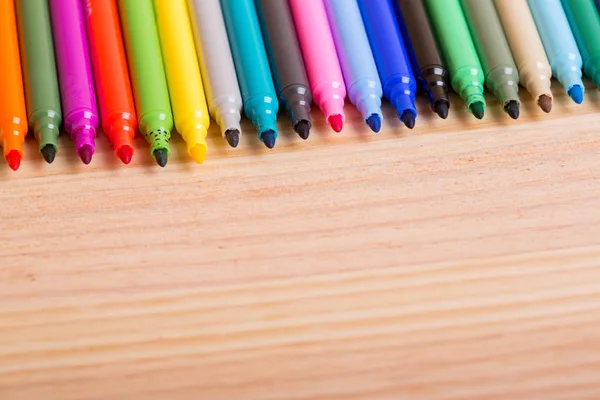 Kleurrijke Stiften Een Houten Tafel — Stockfoto