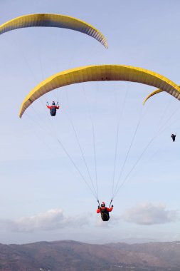 yamaç paraşütü