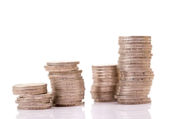 Bainha de duas moedas de euro isolada sobre fundo branco — Fotografia de Stock