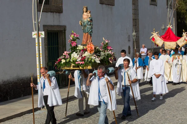 Procesión de Senhora da Abadia en Amares, Portugal — Foto de Stock