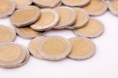 Euro para madeni para büyük miktarda