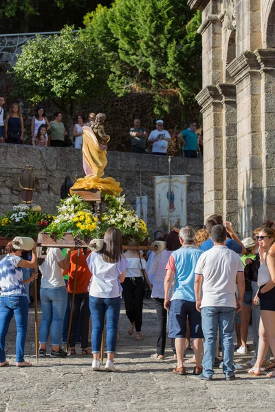 Procesión de Senhora da Abadia en Amares, Portugal — Foto de Stock