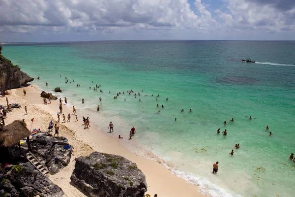 Beautiful beach in Tulum — Stock Photo, Image