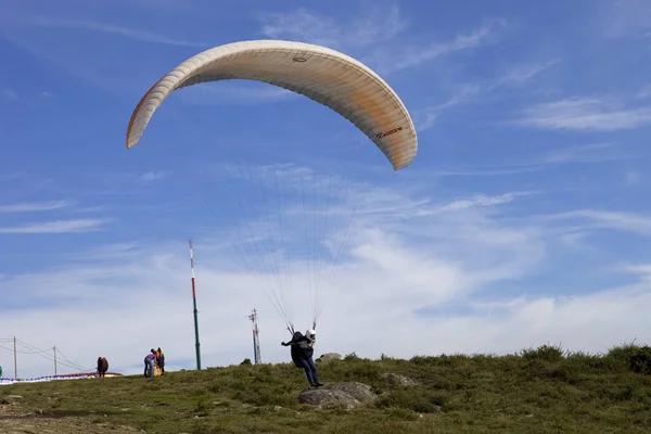 Parapente da Taça Aboua, no norte de Portugal — Fotografia de Stock